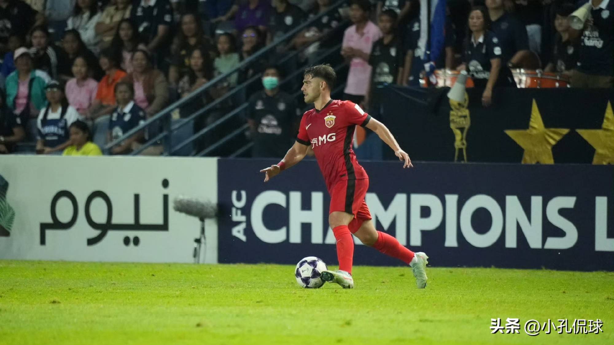 亚冠国际比赛日再迎强敌；塞维利亚止住颓势；主帅态度——目标明确；资深球员宣示担当的简单介绍